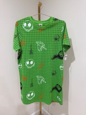 Green Grid Graphic Tee with Playful Face Prints